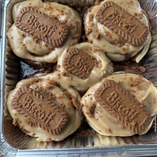 Biscoff Cinnamon Rolls